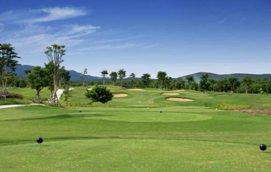 Chiangmai Inthanon Golf And Natural Resort Chiang Mai Exterior photo