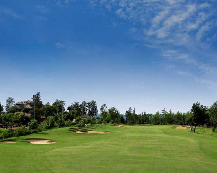 Chiangmai Inthanon Golf And Natural Resort Chiang Mai Exterior photo